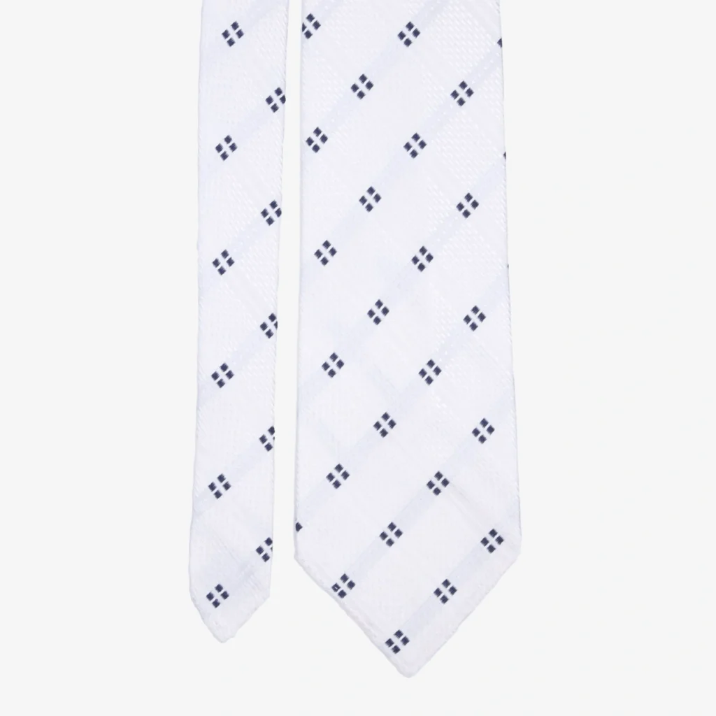A forest green silk tie featuring diagonal stripes and a refined, textured pattern for a sophisticated look.